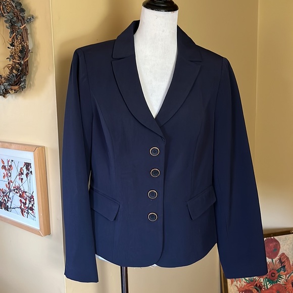 ATELIER Size 12 Navy Blue Stretch Blazer Lined
4 Gold Trimmed Buttons Career - Picture 15 of 16